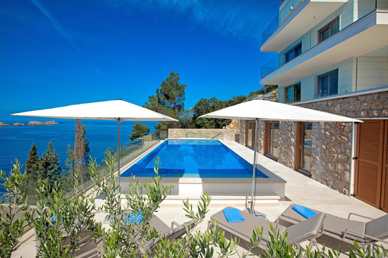 Malo Apartman